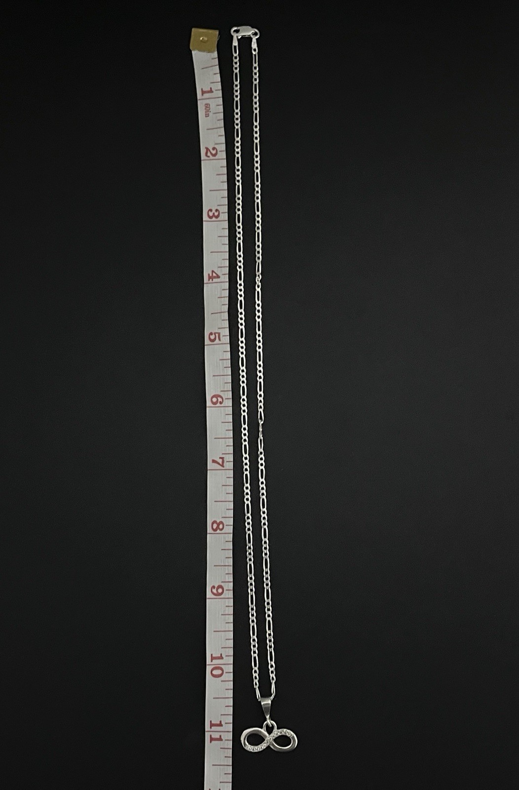 Silver Tone Cable Chain Necklace Infinity Charm Pendant Lobster 18 in No Stone