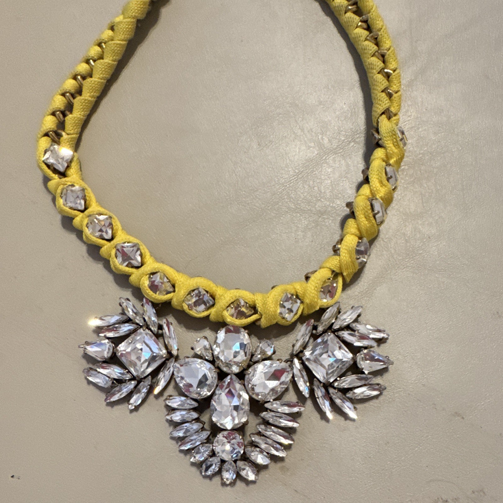 J.CREW 2009 Yellow/antique gold Fabric Chain Statement Necklace Rhinestone Charm