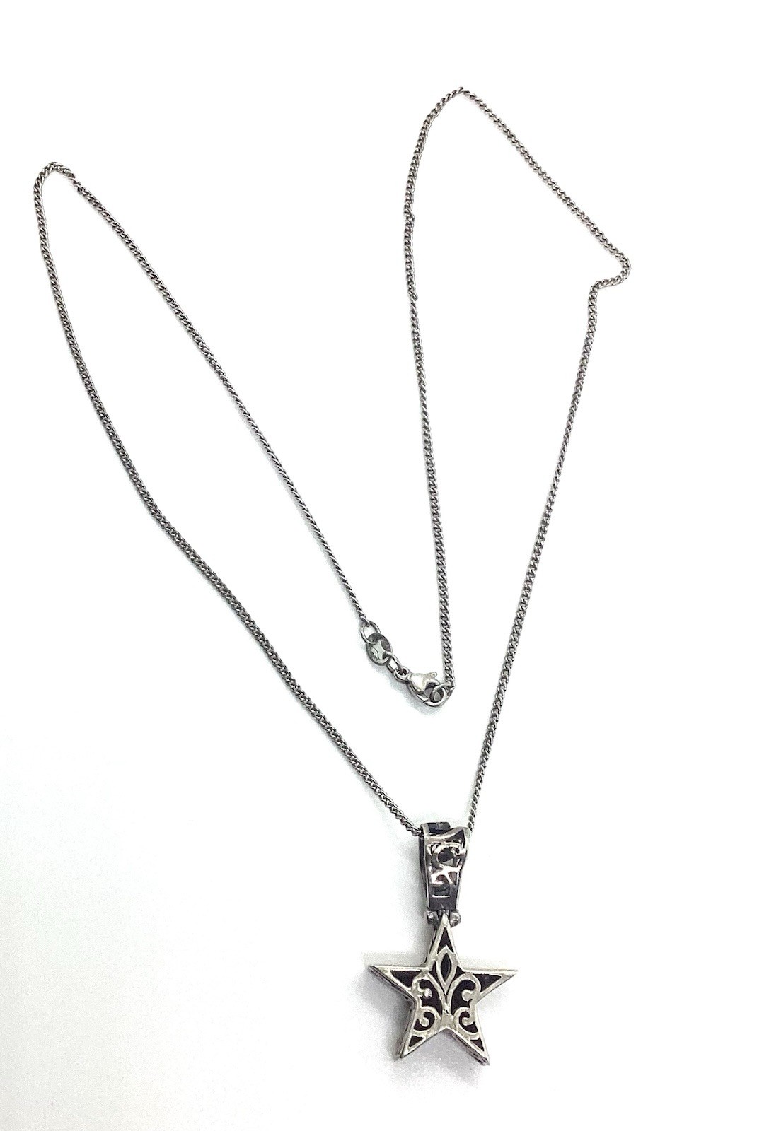 925 Sterling Silver Thick Star Pendant & James Avery Chain