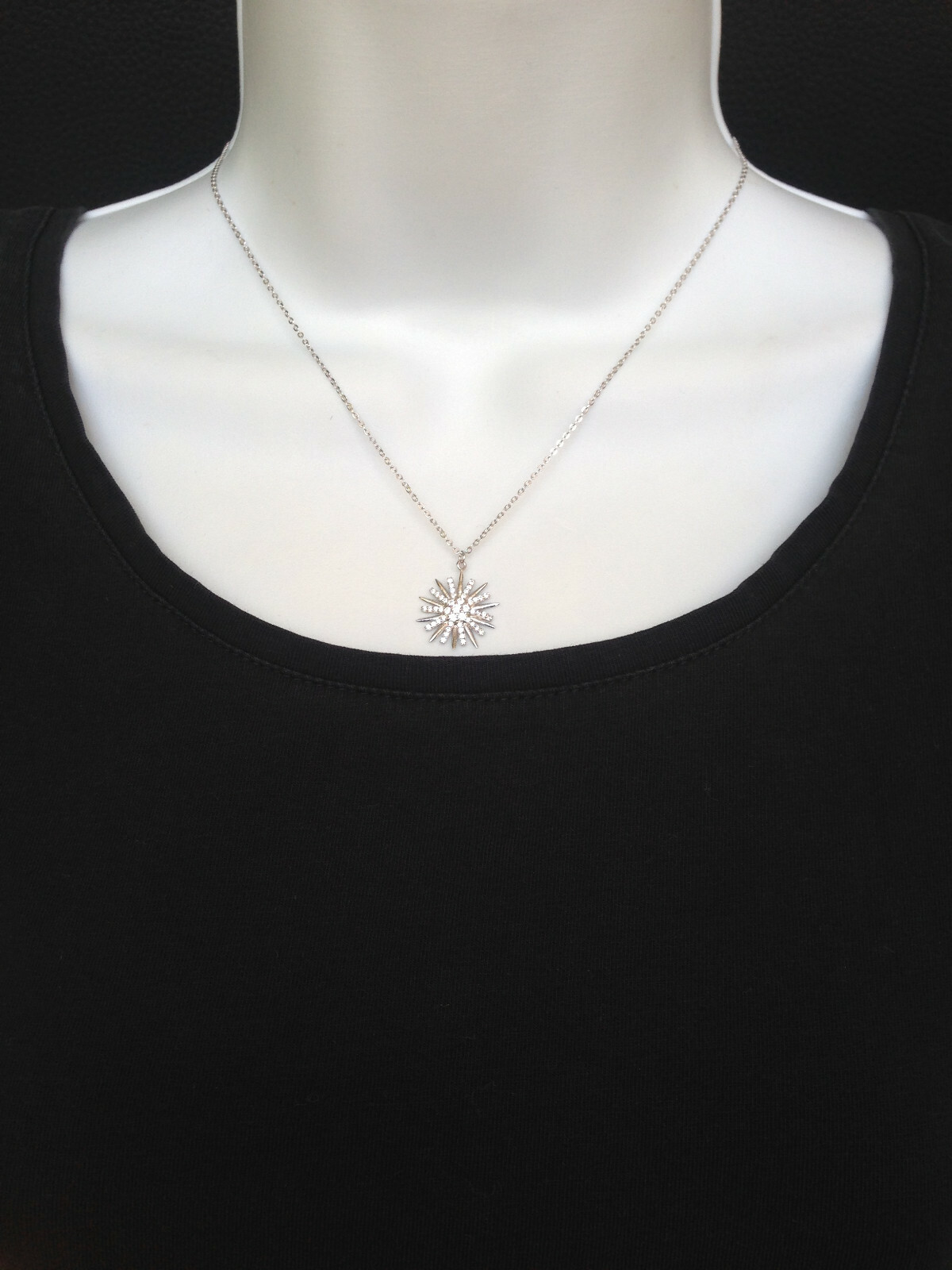 925 Sterling Silver 15mm Cz Sunburst Pendant Necklace Sun Starburst 16-18″