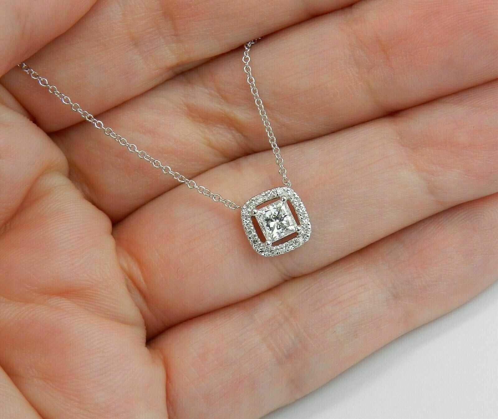 Princess Cut Simulated Diamond Women’s Stunning Pendant In 14k White Gold Plated