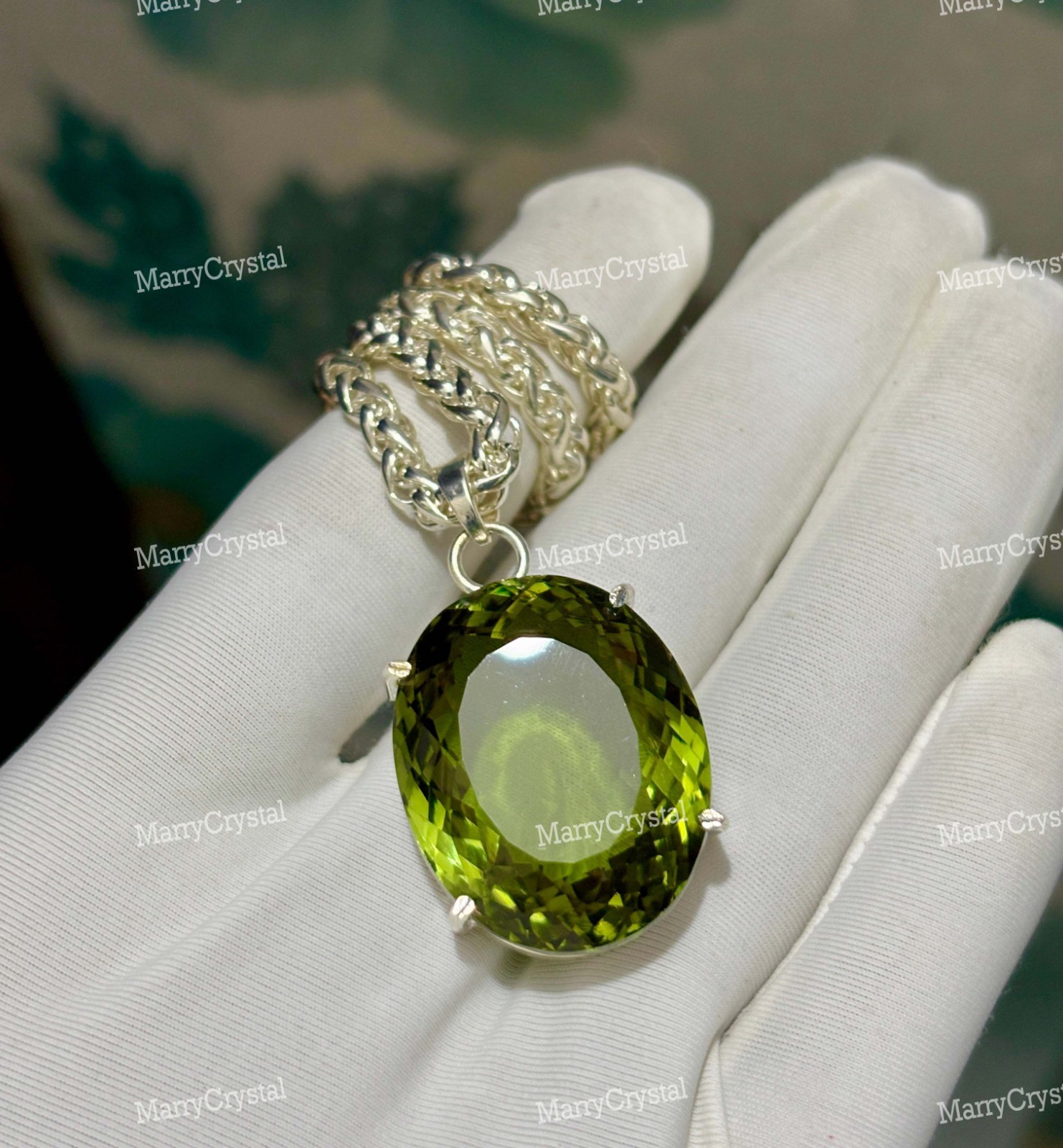 65 Ct Color Changing Zultanite Glass German Silver With 18″ Chain Loose Gemstone