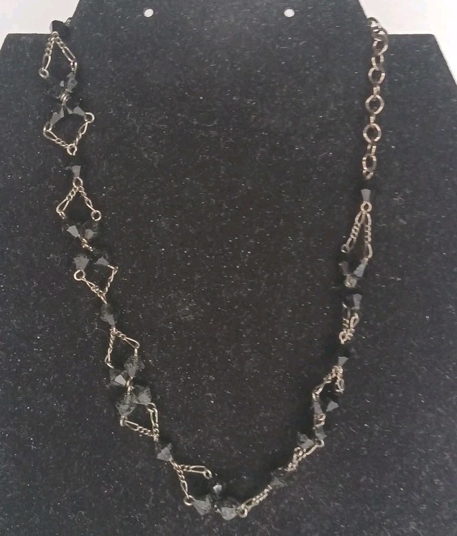 Short “Express” Black Choker Necklace 16″