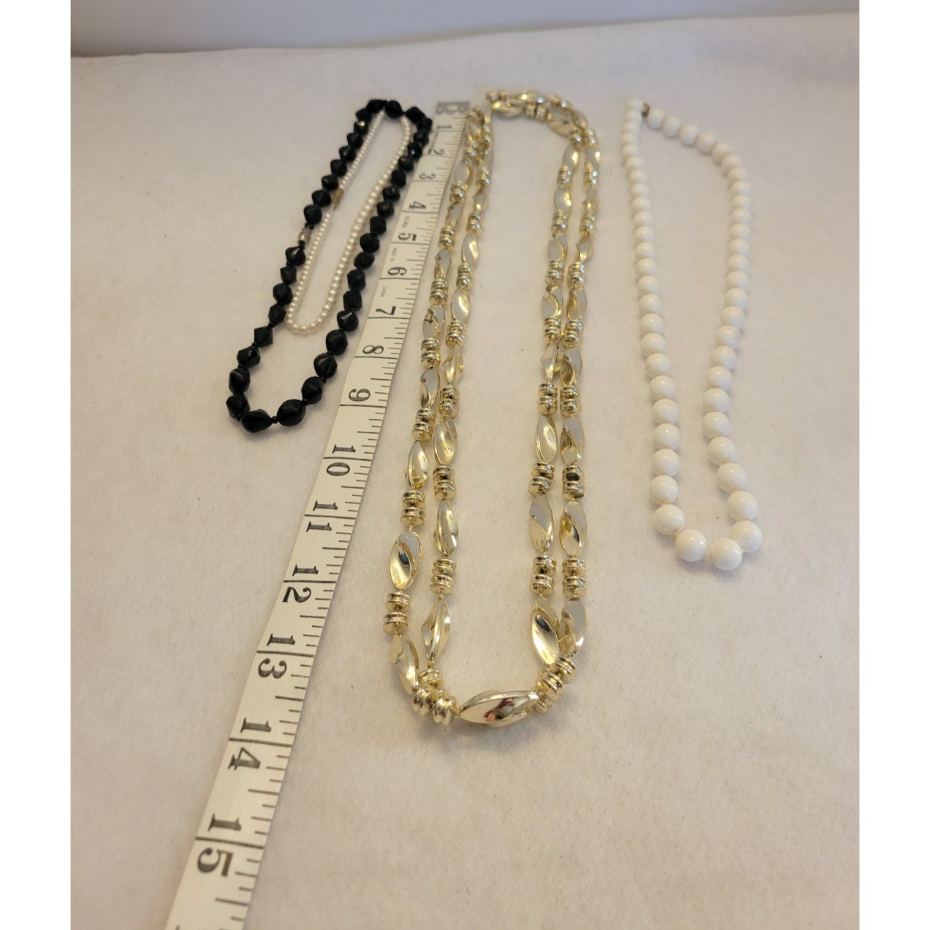 Necklace Lot of 4 Vtg Retro Faux Pearl Beaded Gold Black White Beads Minimalist