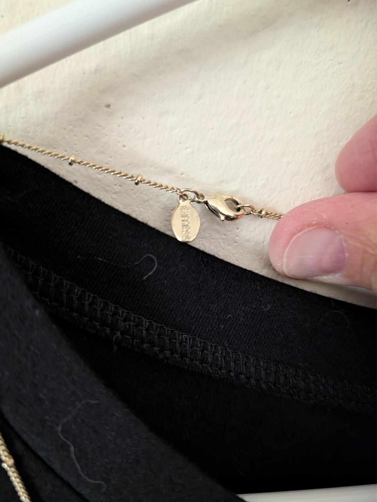 Express Necklace gold tone Chain 18″