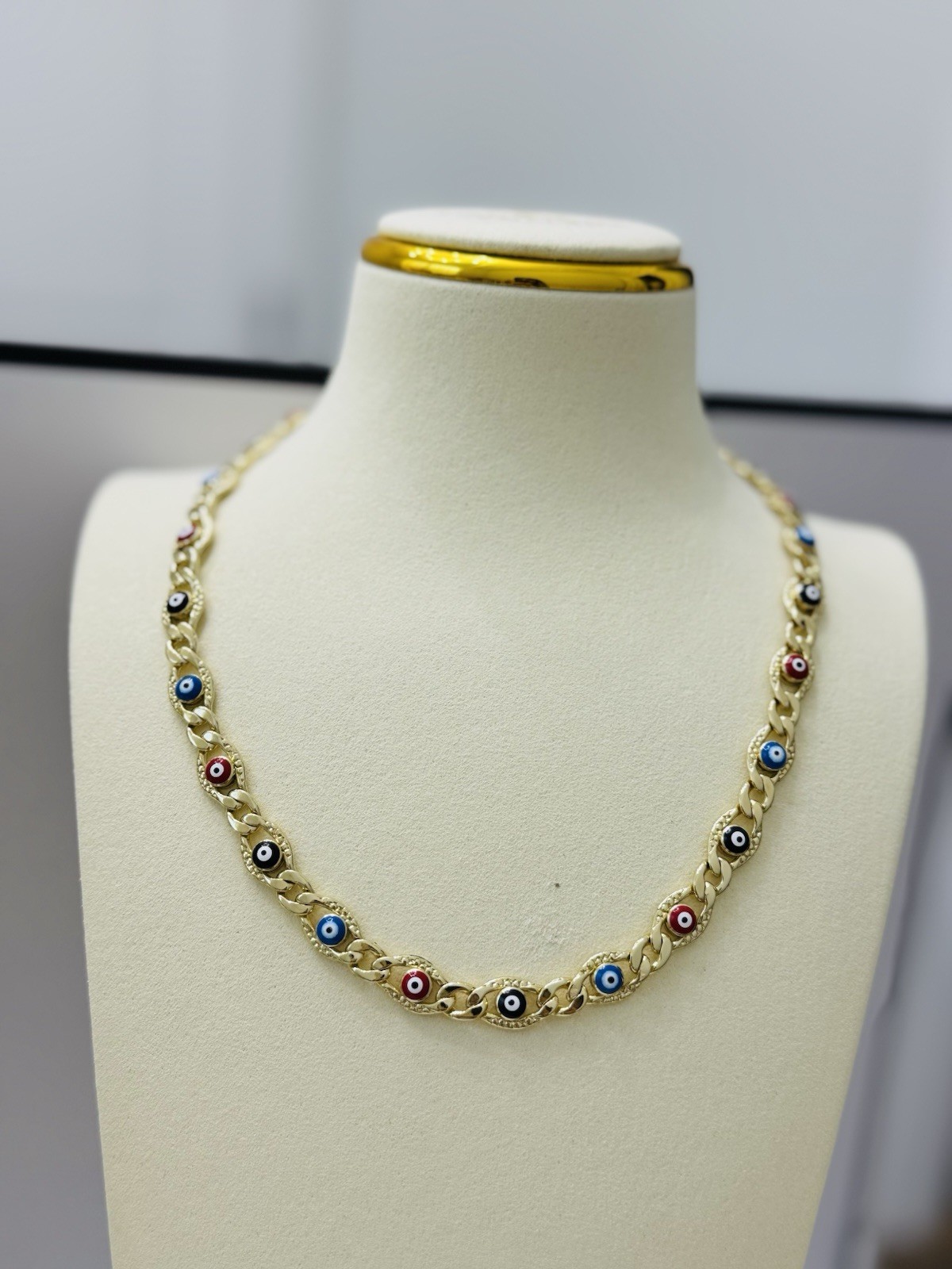 Choker with Turkish eyes with 45cm with extension laminated in 14k daily use