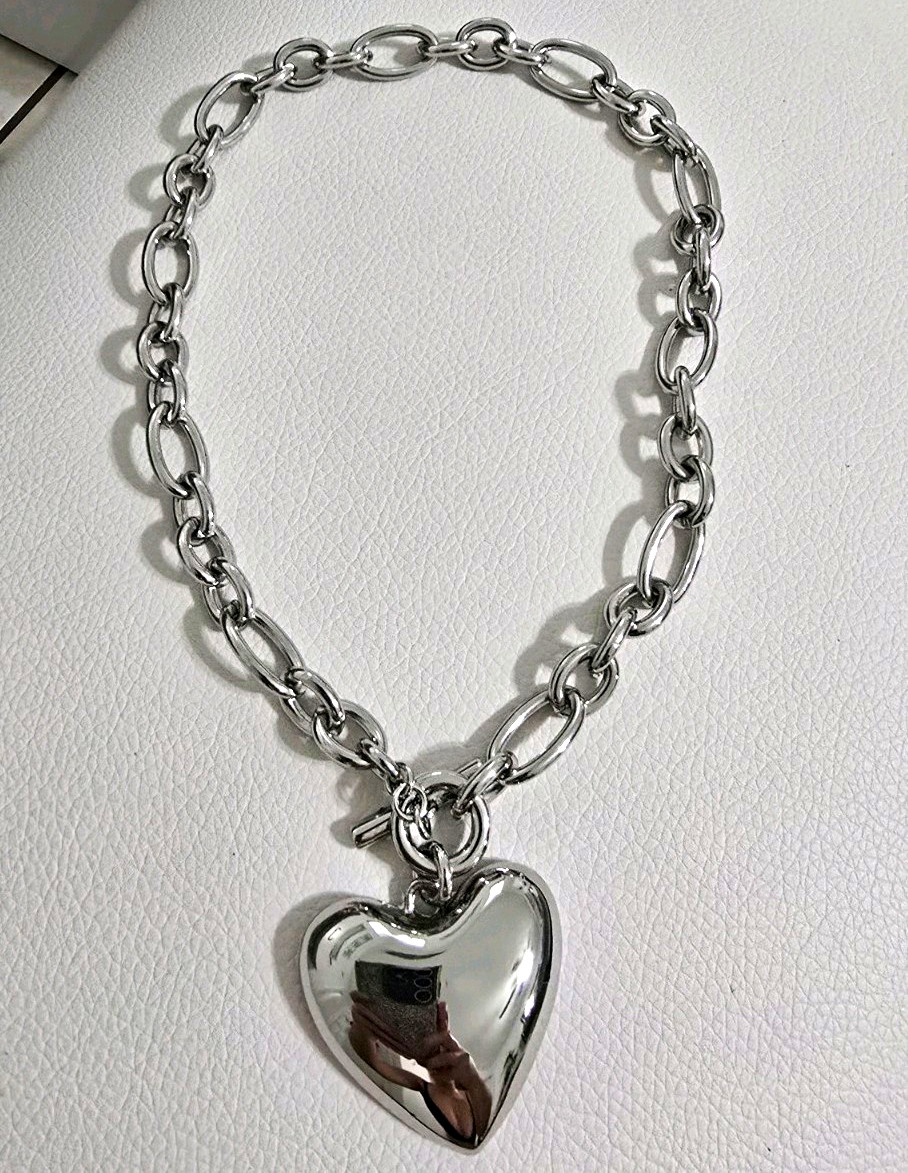 Silver Tone Oval Link Chain Necklace Heart Charm Pendant Toggle Clasp Love