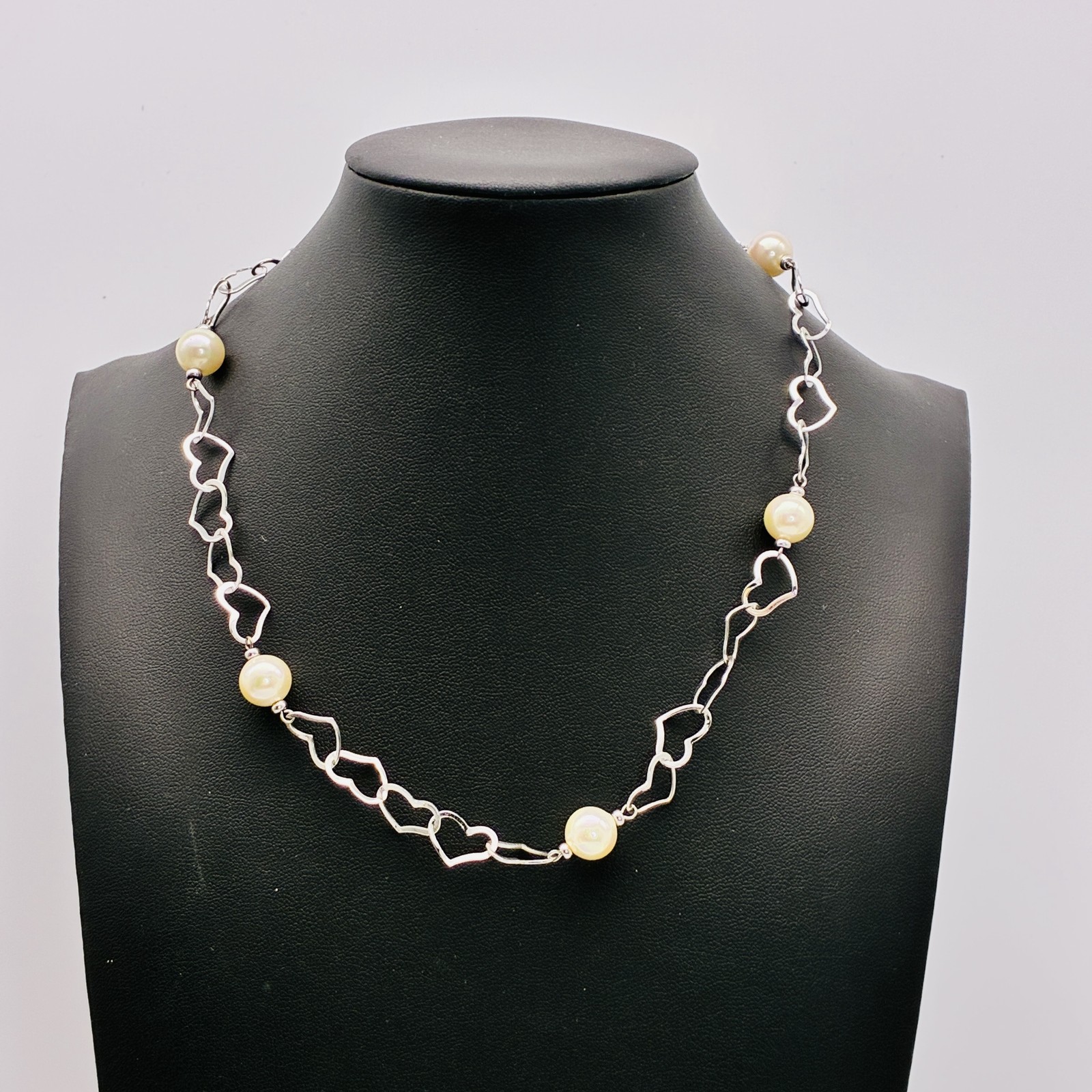 MAJORICA Spain Silver Tone Heart Chain Necklace Faux Pearl Stations